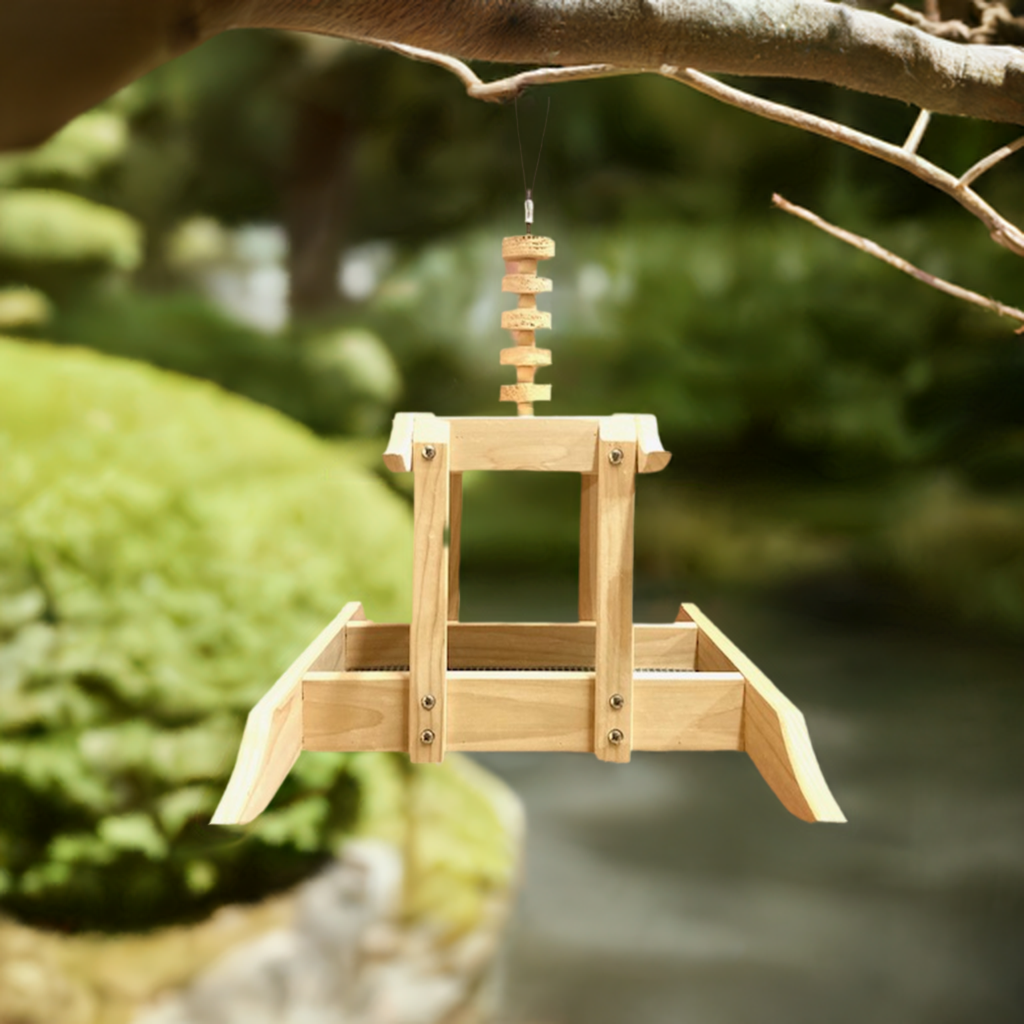 Seiiki Platform Bird Feeder