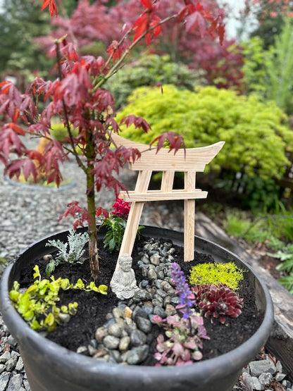 Torii Gate Garden Accessory